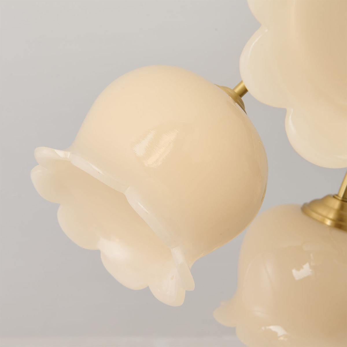 Side profile of the Cacier Flower Chandelier showcasing its structure.