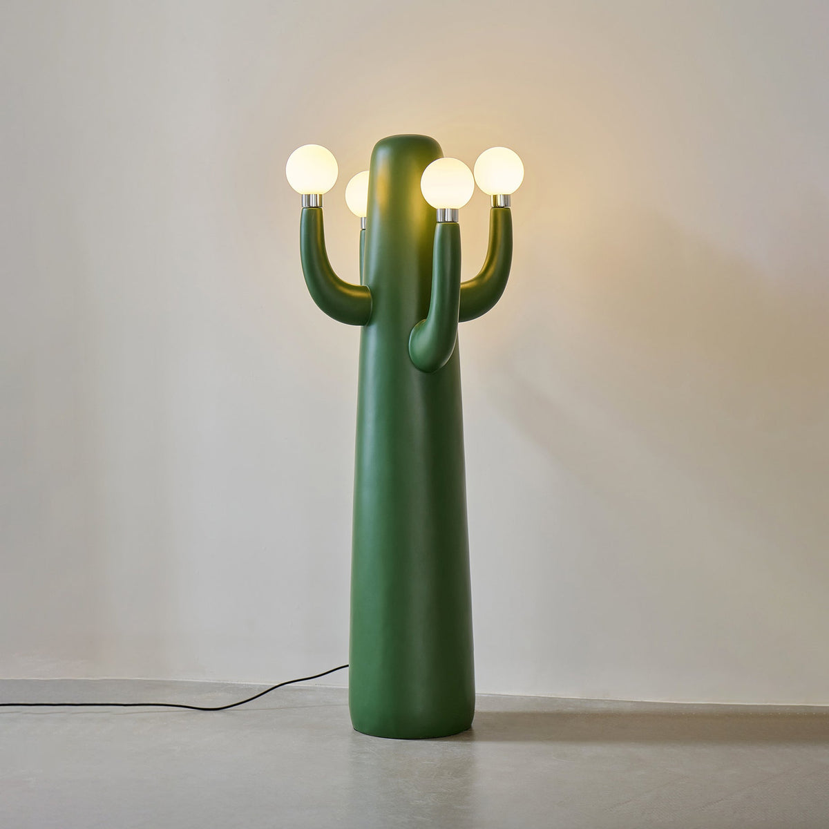 Elma Lampadaire