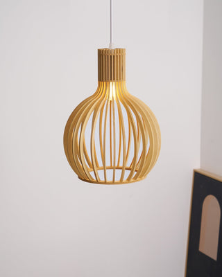 Cage Lampe Suspendue Sculpturale à Cadre Ouvert en Bouleau-Luire