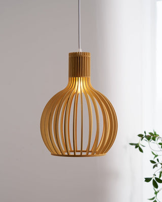 Cage Lampe Suspendue Sculpturale à Cadre Ouvert en Bouleau-Luire