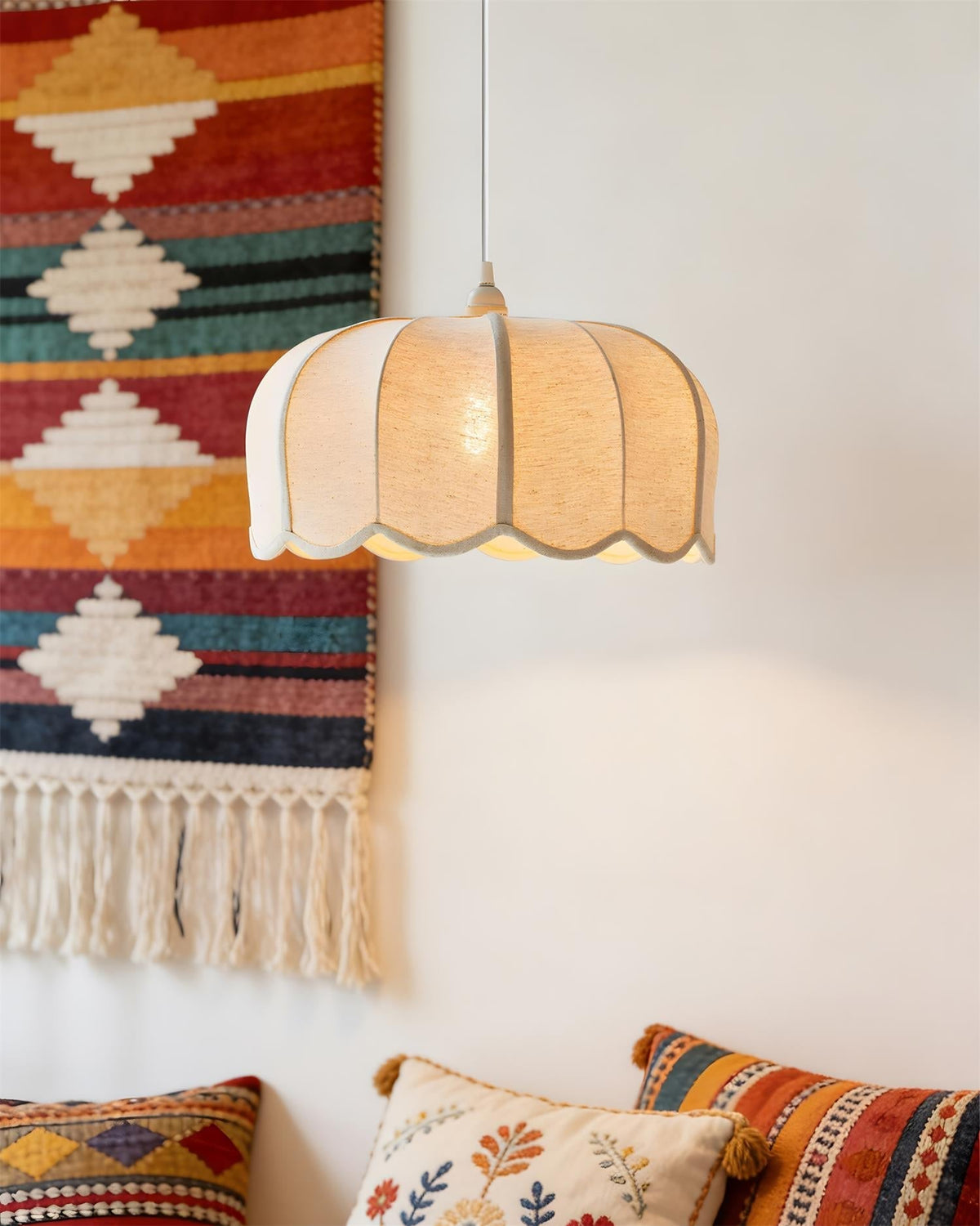 Lysette Suspension