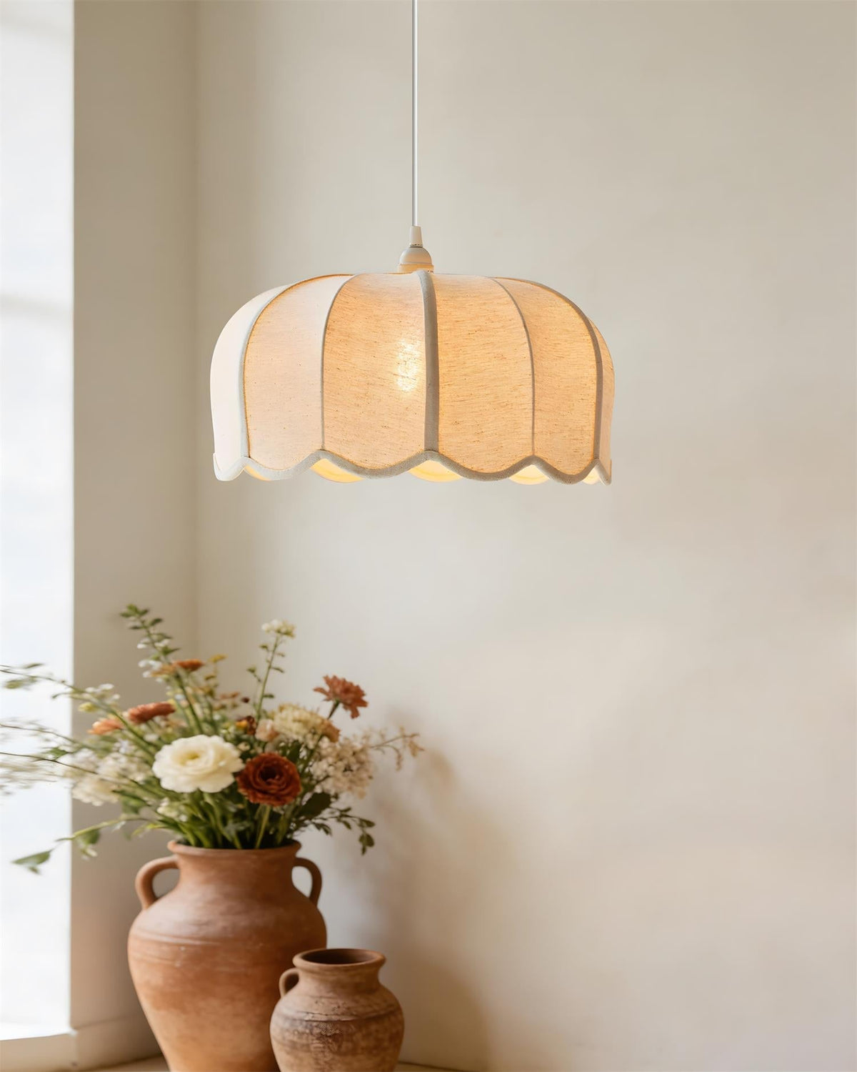 Lysette Suspension