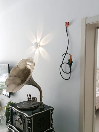 Calla Lily Candle Holder-Neutral Decor