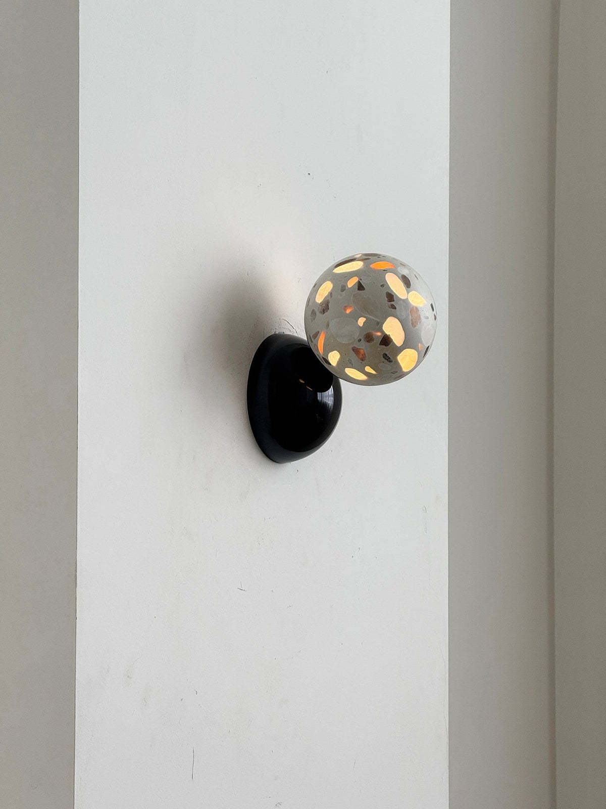 Arca Lampe Murale en Marbre et Métal Style Minimaliste Moderne Eclipse