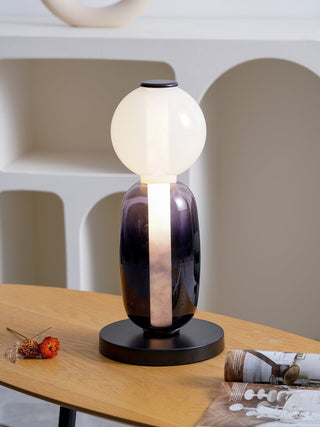 Lampe à poser en verre coloré