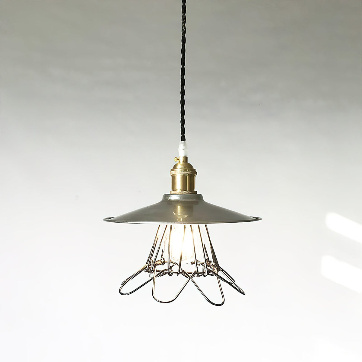 Stella Suspension en Métal Artistique Industriel Vintage