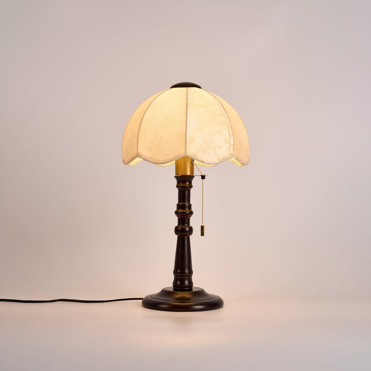 Beckett Vintage Lampe de Table en Bois
