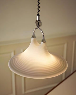 Aria Lustre en Plastique à Créativité Individuelle en Forme de Trompette