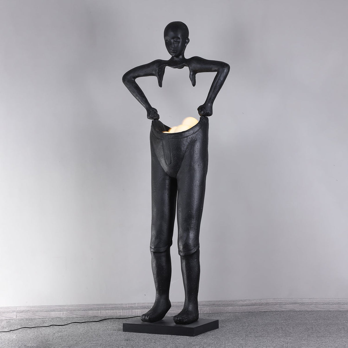 Vamiryra Lampadaire Sculptural Noir