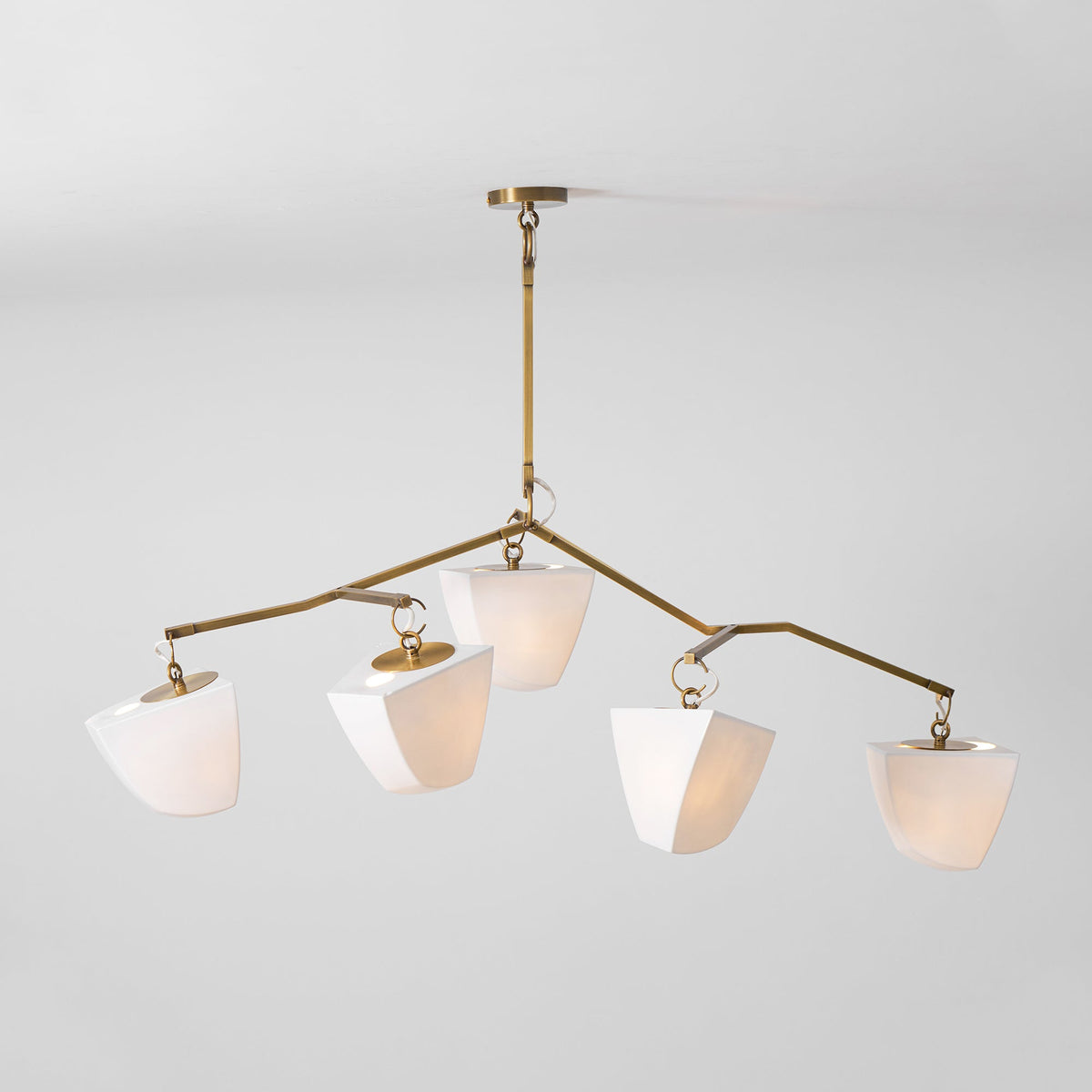 Iris Lustre en Laiton et Céramique à Créativité Individuelle Mobile