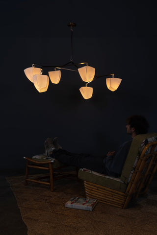 Iris Lustre en Laiton et Céramique à Créativité Individuelle Mobile