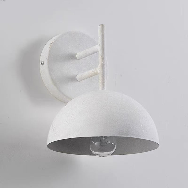 Side profile of the architectural Castle Wall Light.
