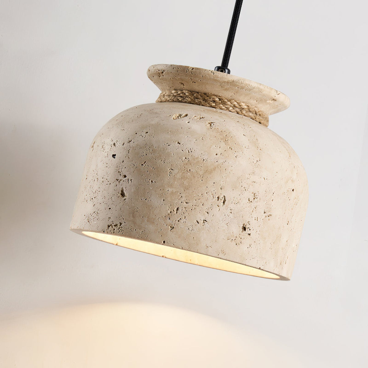 Caluette Suspension