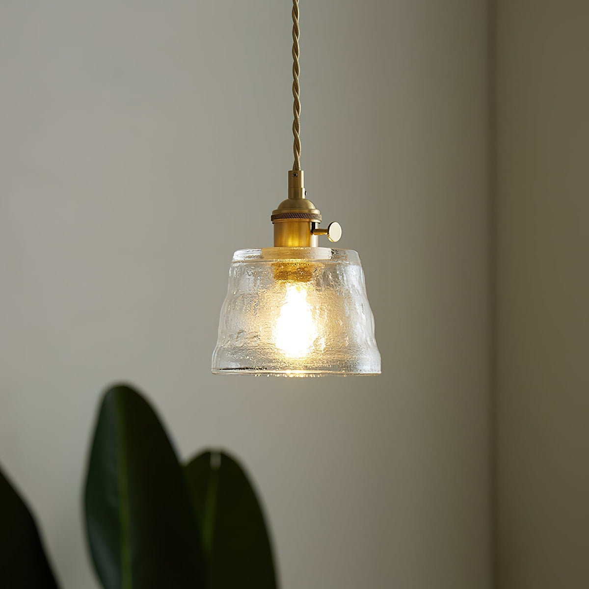 Pendant Lamp Brass and Glass Textured Shade Artisan Vintage Accent-Neutral Decor
