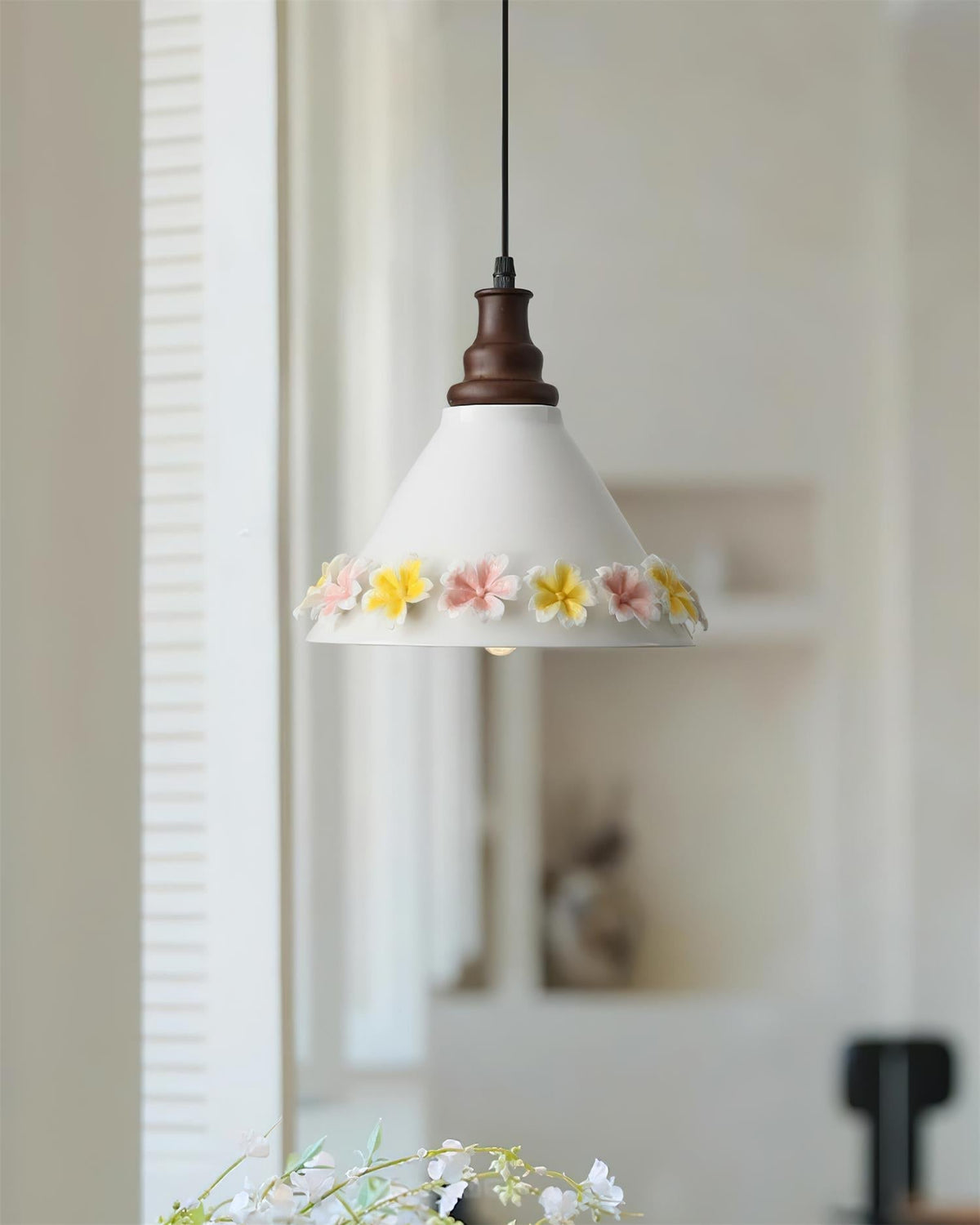 Seliria Suspension