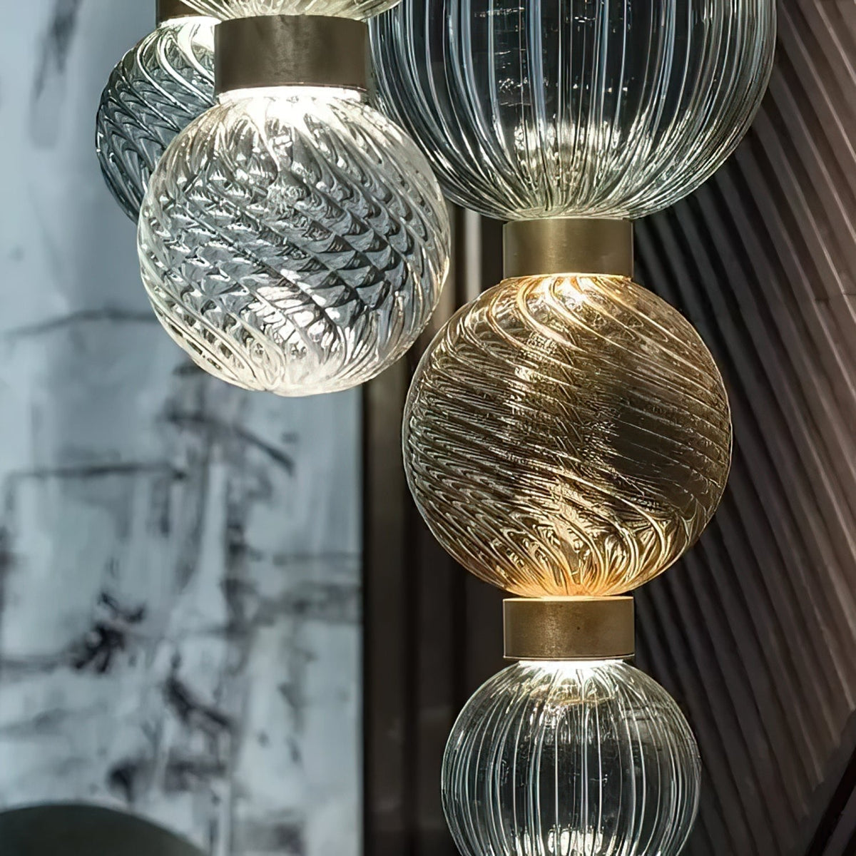 Tahl Globe Suspension