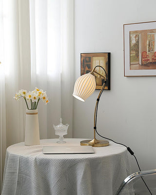 Jude Vintage Table Lamp-Neutral Decor