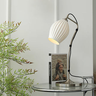 Jude Vintage Table Lamp-Neutral Decor