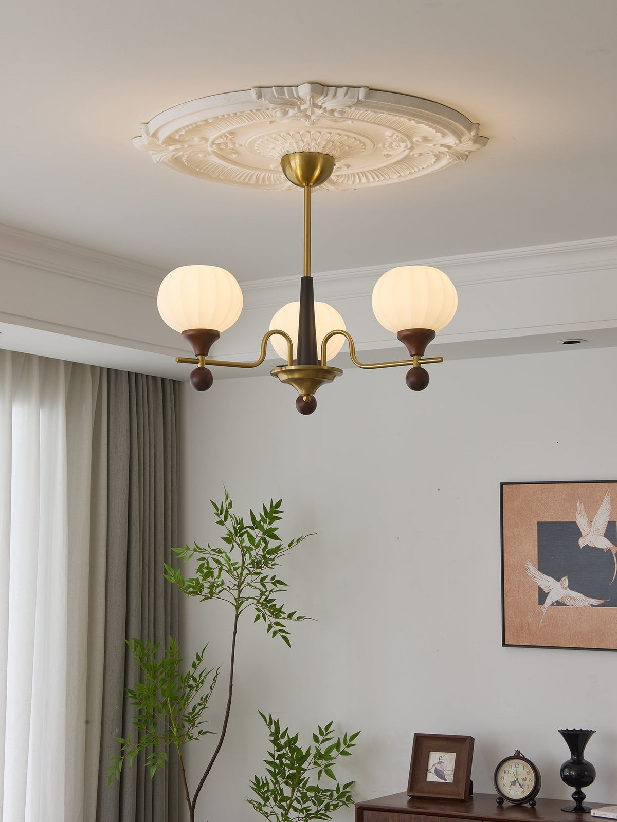 Kaliane Lustre Traditionnel Haut de Gamme en Bois