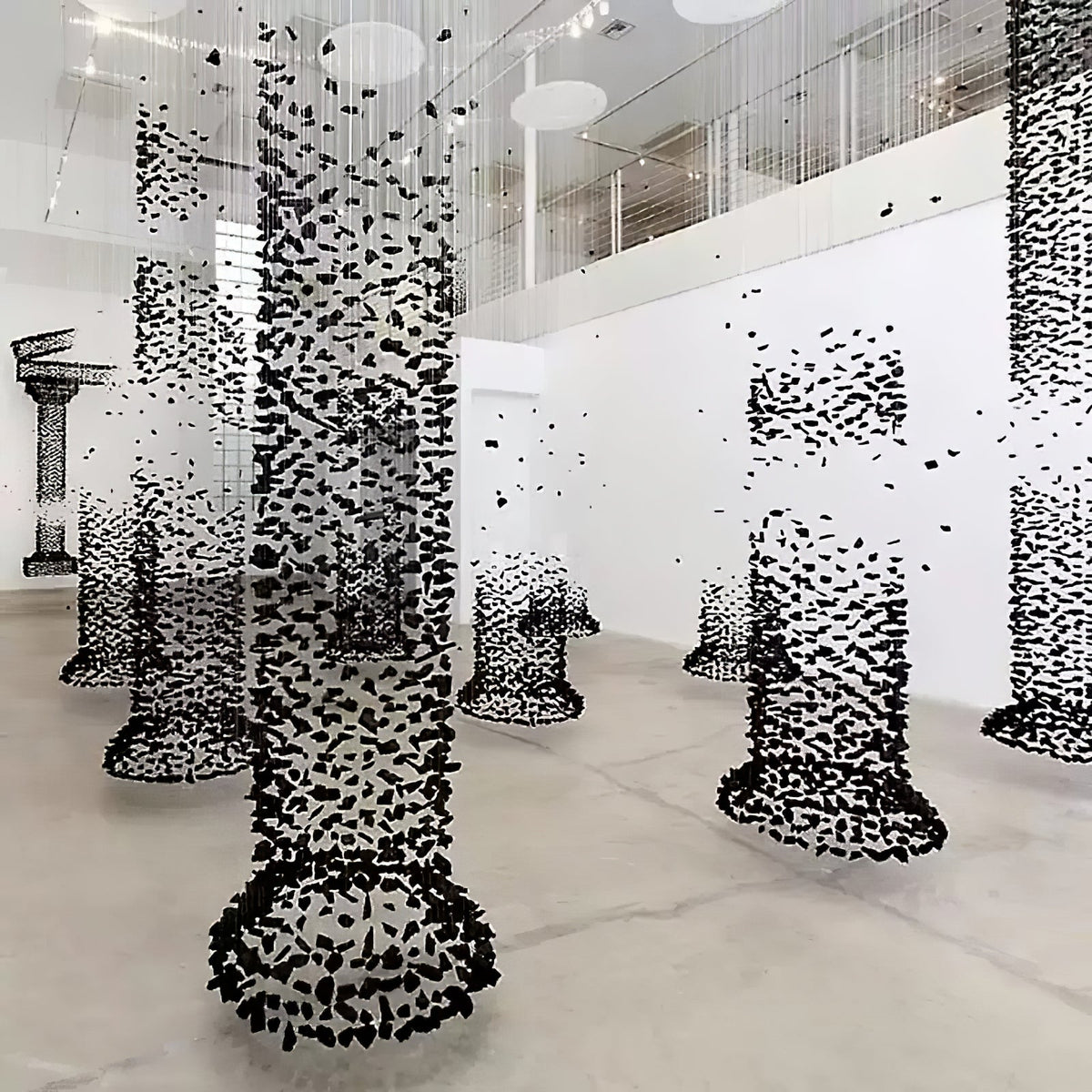 Arsilus Lustres en Cascade Couleur Pierre Anthracite pour Un Espace Artistique