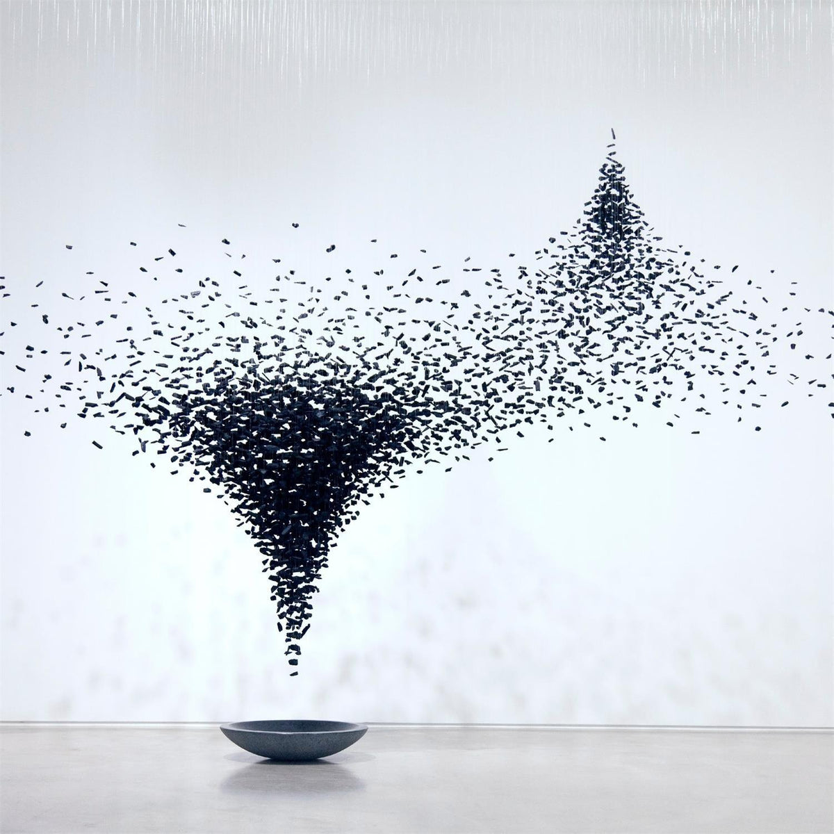 Bastoris Lustre Sculptural en Pierre Charbon