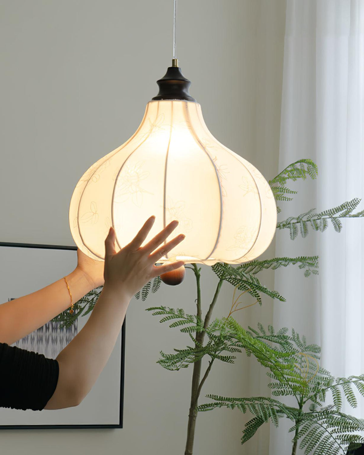 Orelinira Suspension