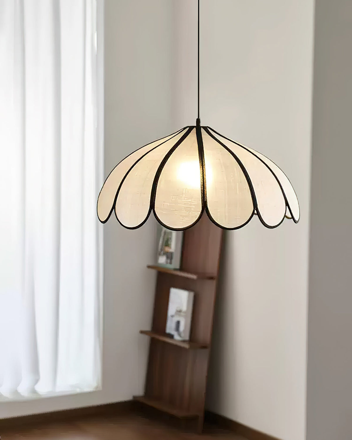 Pendant Lamp Scalloped Plant Fiber Shade Metal Frame Minimalist-Neutral Decor