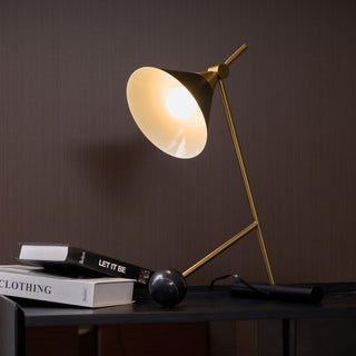 Avelo Géométrique en Marbre pour Lampe de Table