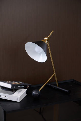 Avelo Géométrique en Marbre pour Lampe de Table