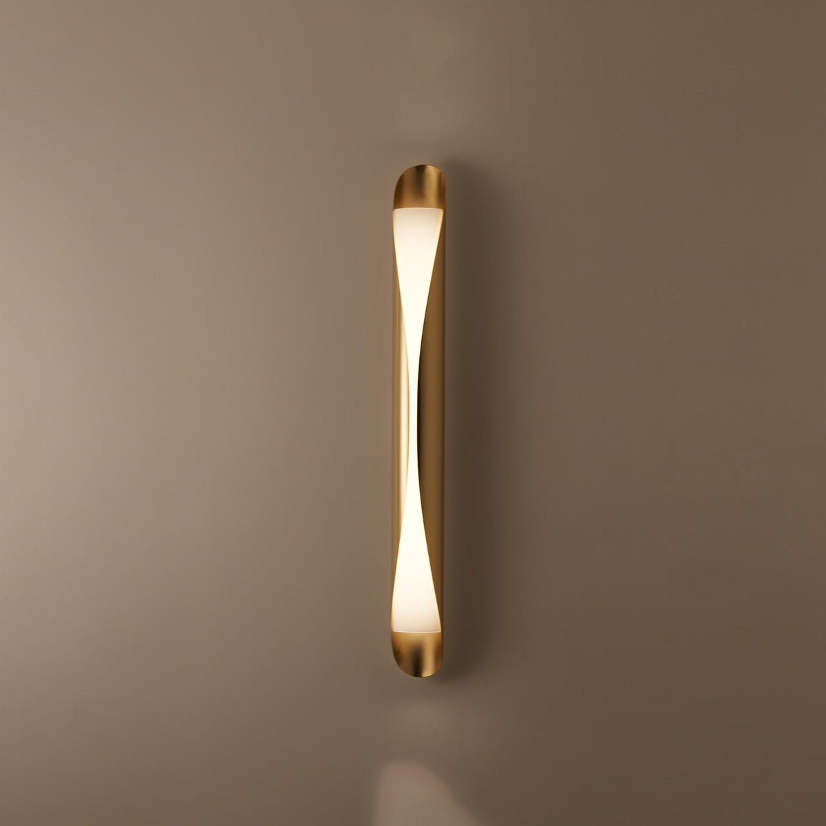 Jolt Lampe Murale En Métal Cuivre Et Acrylique Minimaliste Moderne