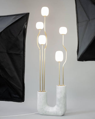 Aria Elegant Comet Floor Lamp-Neutral Decor