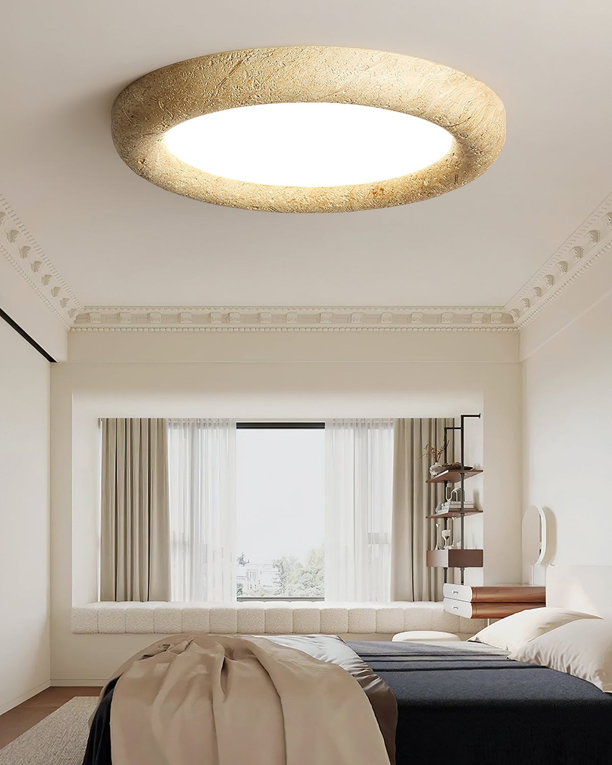 Side profile of the ceiling light, demonstrating its 6cm height.