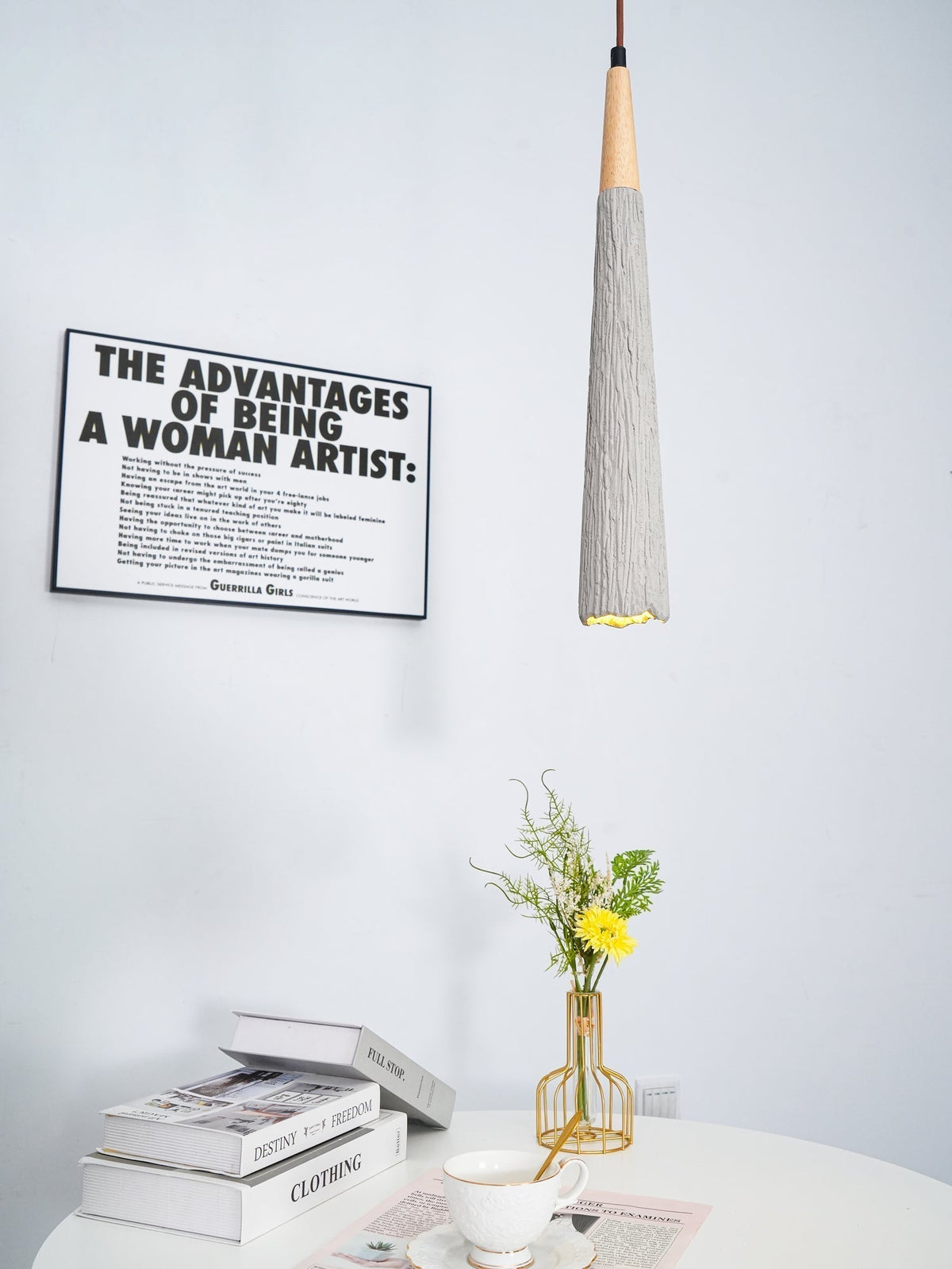 Iselalis Lampe suspendue en béton plissé