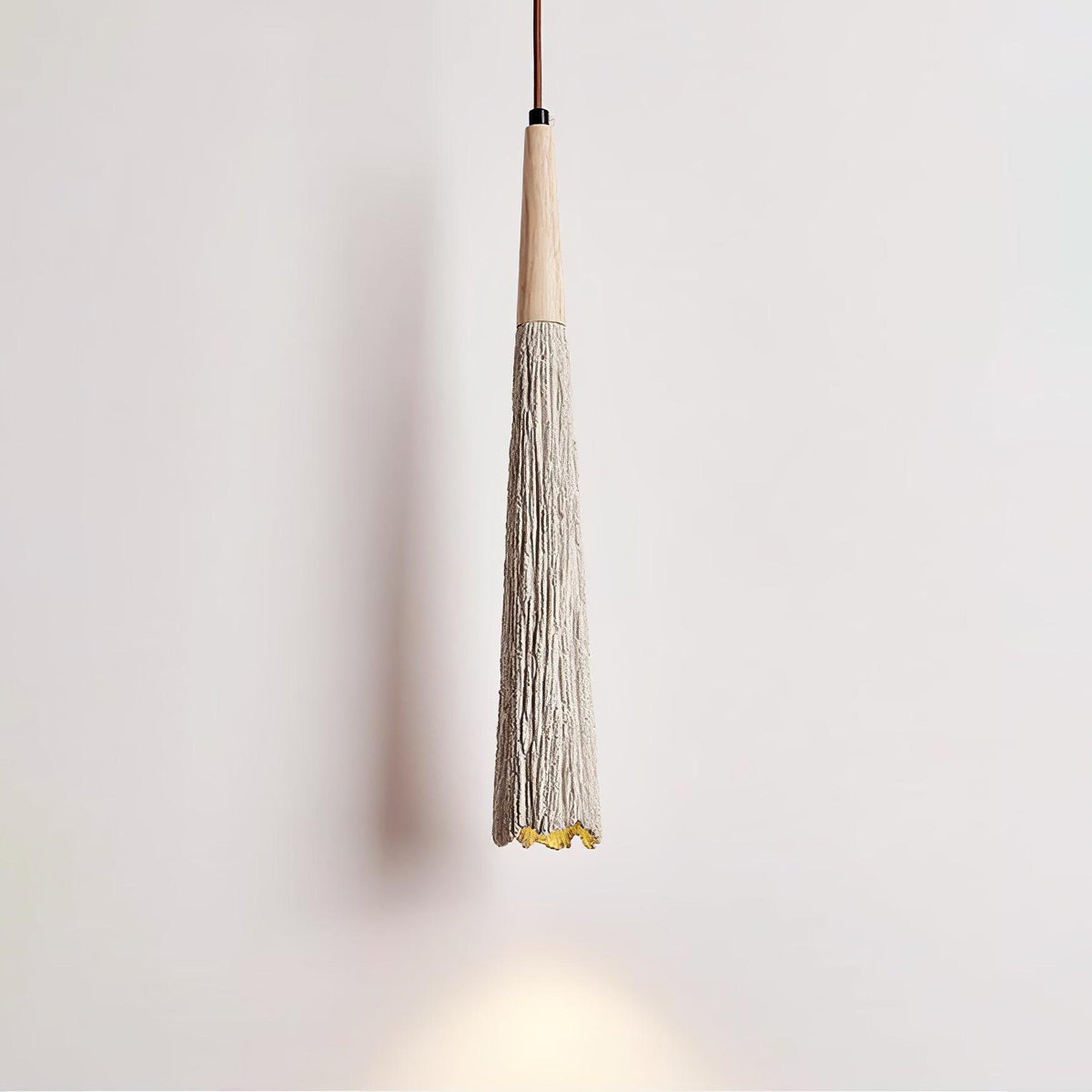 Iselalis Lampe suspendue en béton plissé