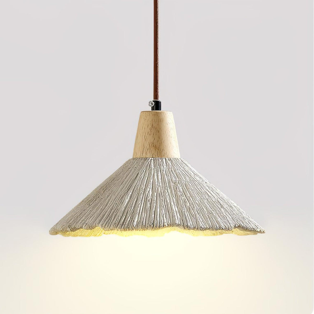 Iselalis Lampe suspendue en béton plissé