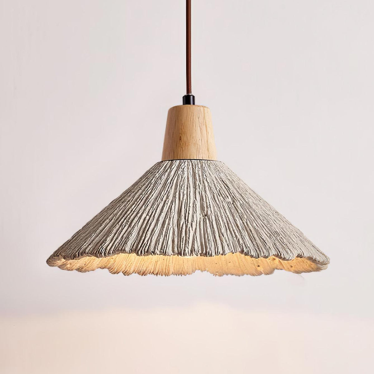 Iselalis Lampe suspendue en béton plissé