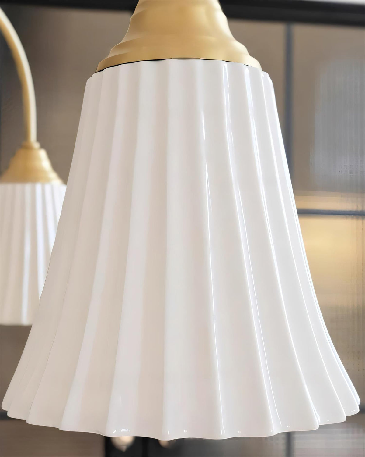 Conia Lustre