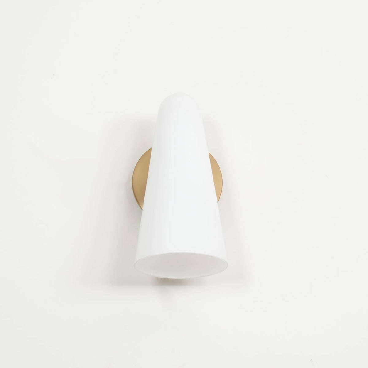 Conical Glass Wall Lamp-Neutral Decor
