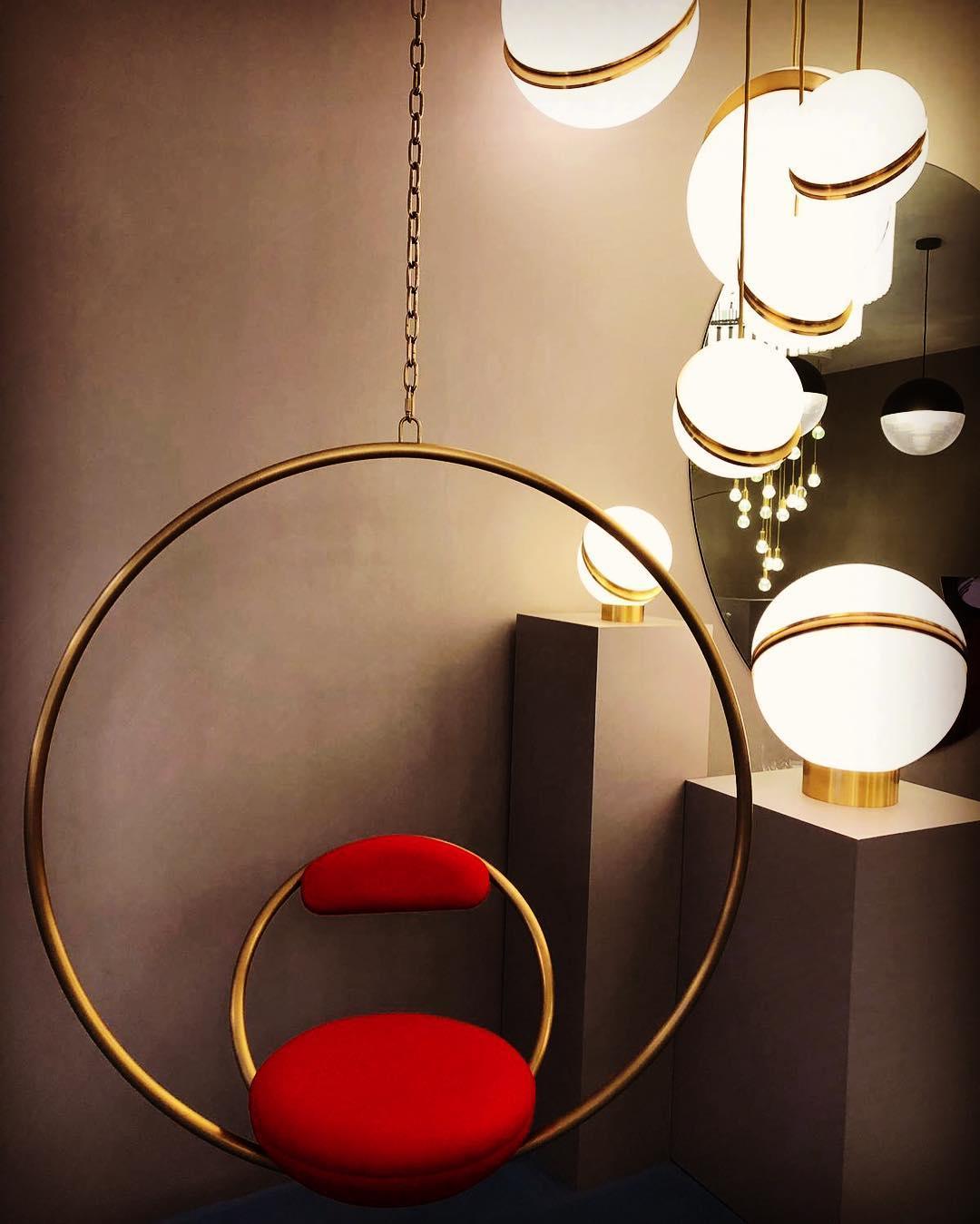 Solaria Lampe de Table Futuristique