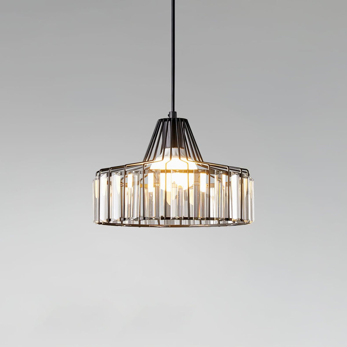 Neris Suspension Contemporaine