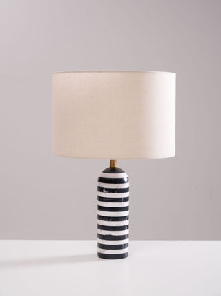 Avery Lampe de Table Contemporaine