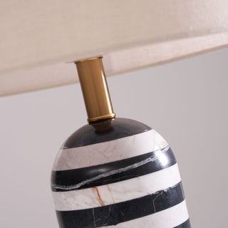 Avery Lampe de Table Contemporaine