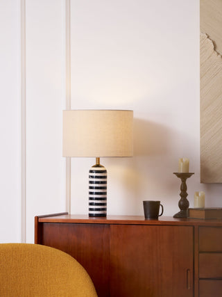 Avery Lampe de Table Contemporaine