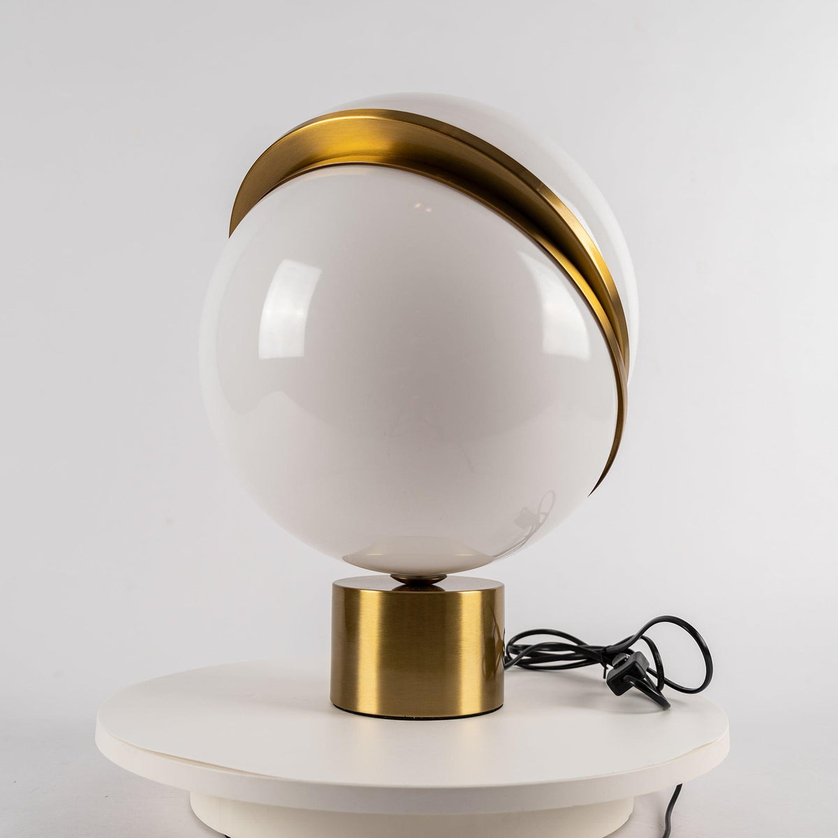 Solaria Lampe de Table Futuristique