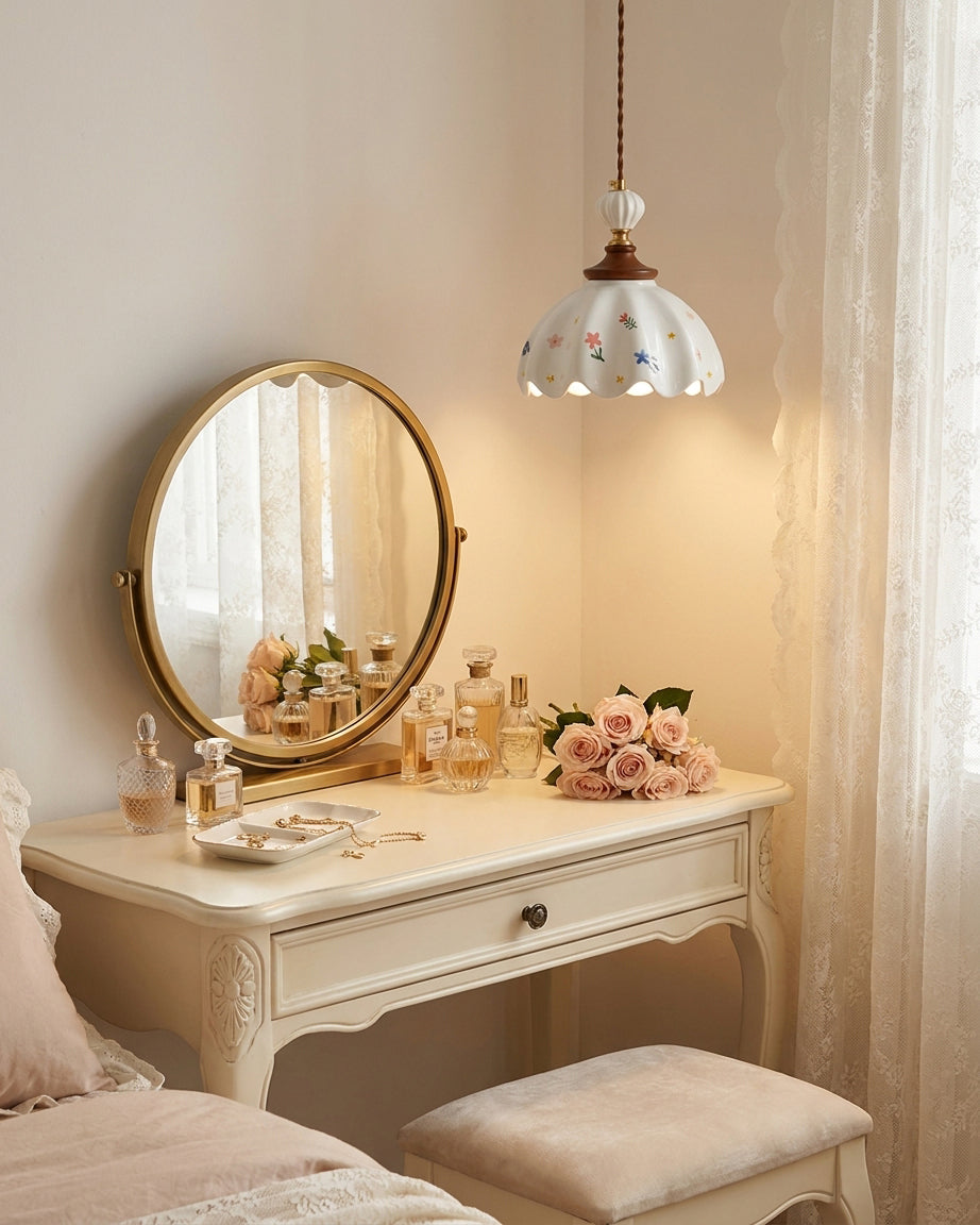 Henriette Suspension
