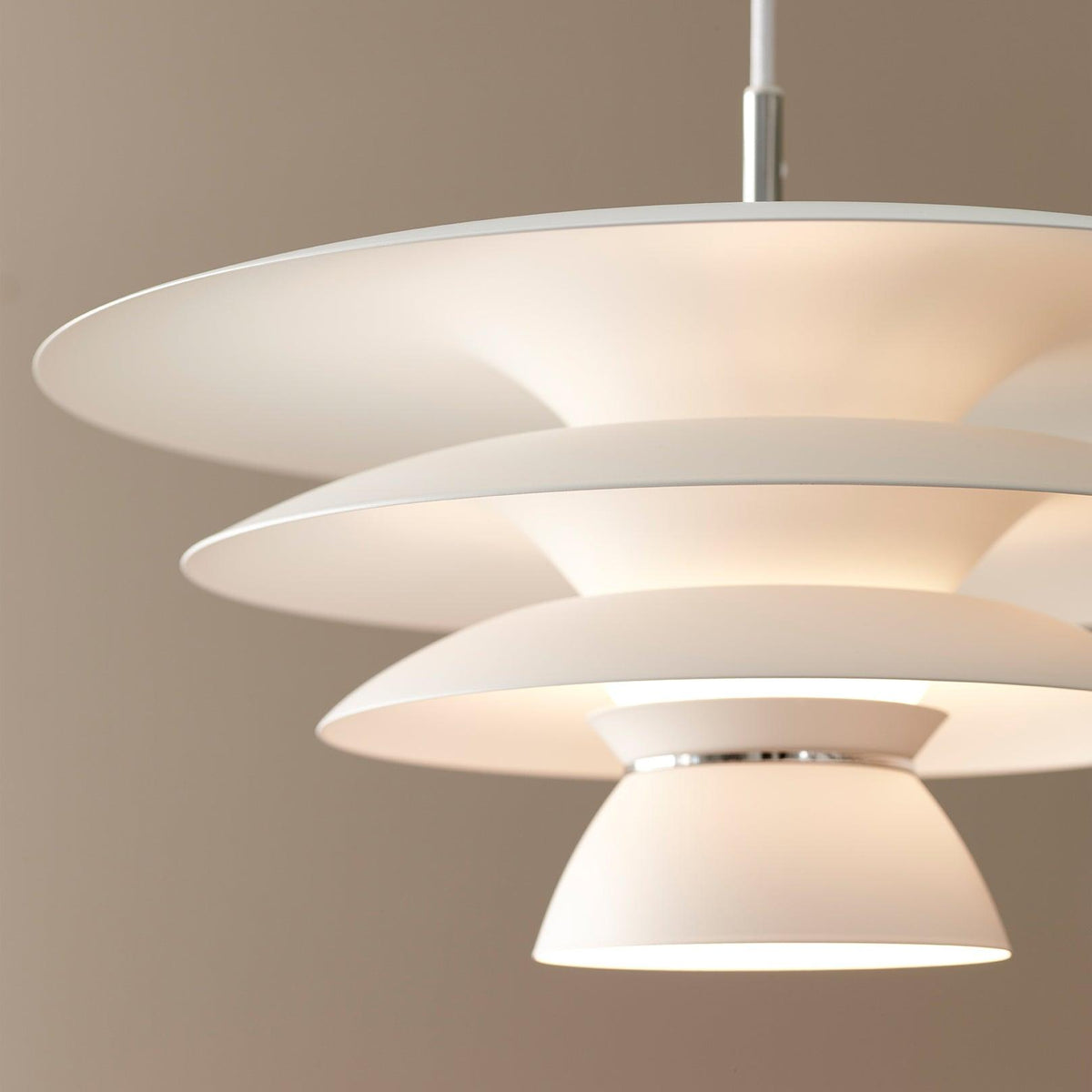 Zarinara Suspension