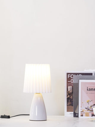 Boko Lampe de Table Minimaliste en Tissu