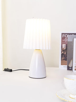 Boko Lampe de Table Minimaliste en Tissu