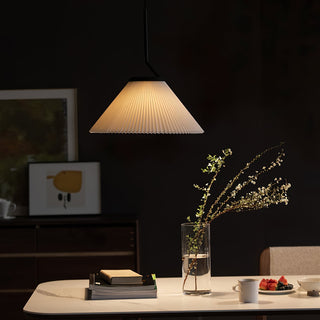 Knell Suspension en Métal Noir Plastique Plissée Minimaliste Moderne