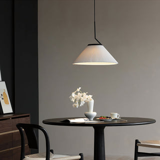 Knell Suspension en Métal Noir Plastique Plissée Minimaliste Moderne